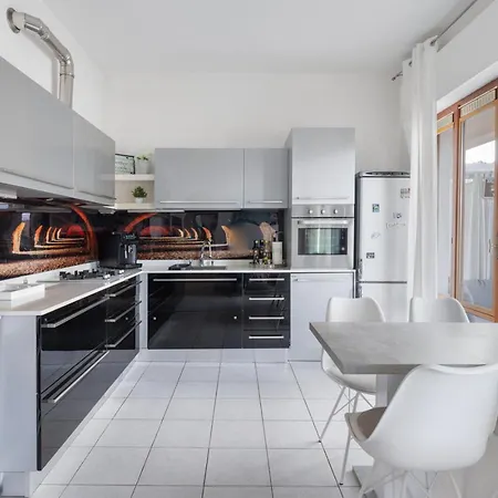 Casa Mo Apartament Cannobio